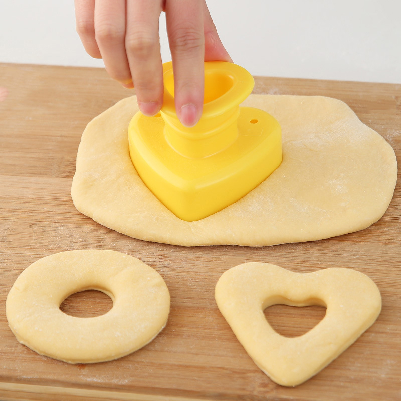 Ciambella Torta Stampo FAI DA  - Donut Making Machine recensione e prezzo